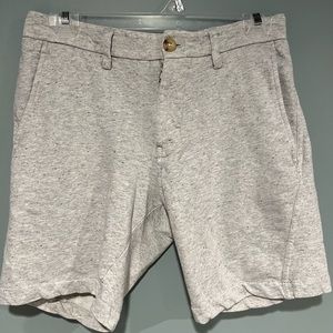 Banana Republic Men’s Heather gray shorts. Size medium 29.